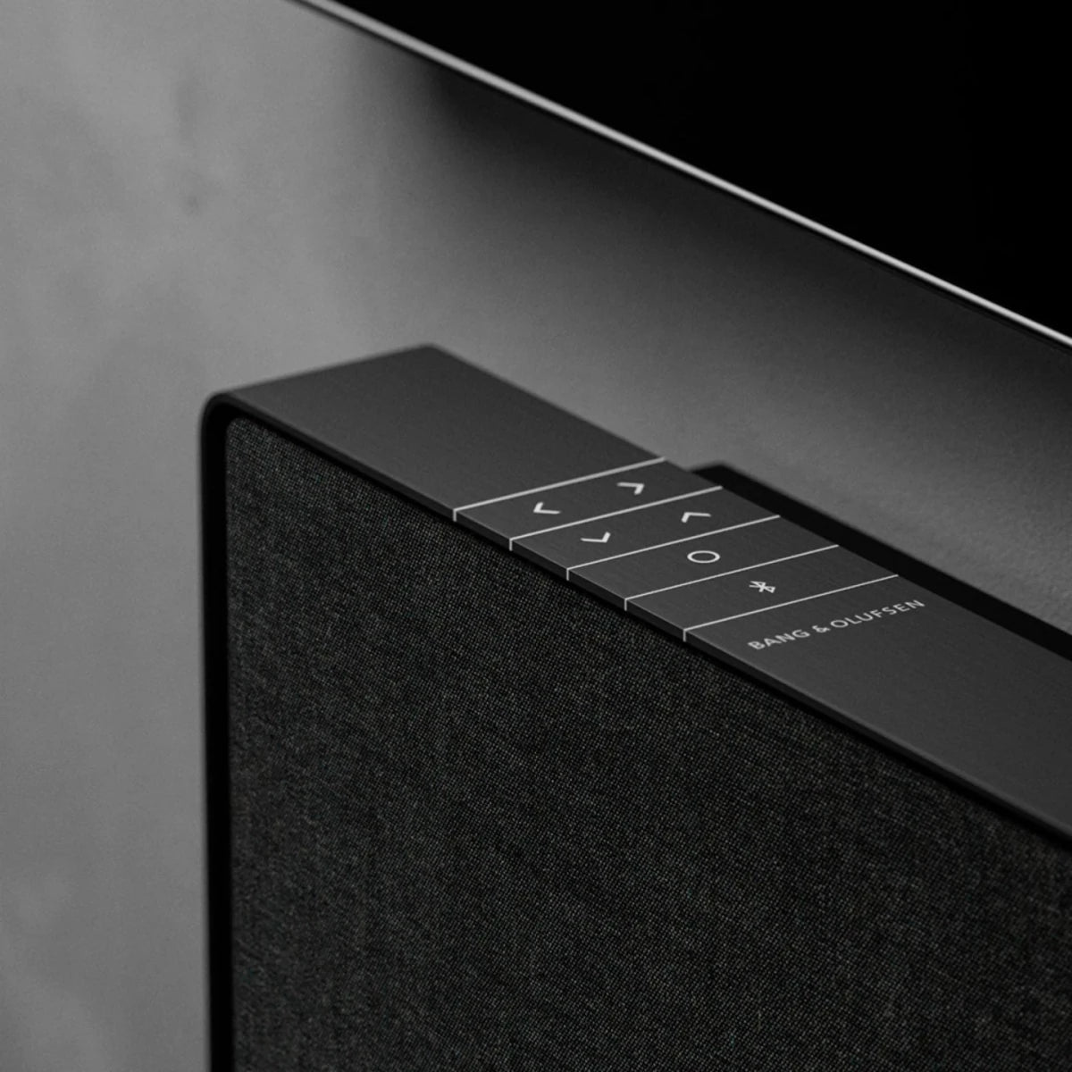 Bang & Olufsen Beosound Stage Dolby Atmos Soundbar - Soundbar