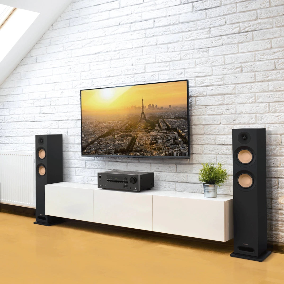 Onkyo TXNR5100 7.2 Kanal 8K AV Receiver - Ev Sinema Sistemi