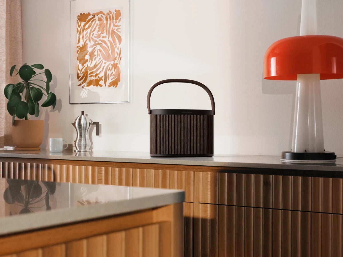 Bang & Olufsen Beosound A5 Taşınabilir Kablosuz Hoparlör - Aktif Hoparlör