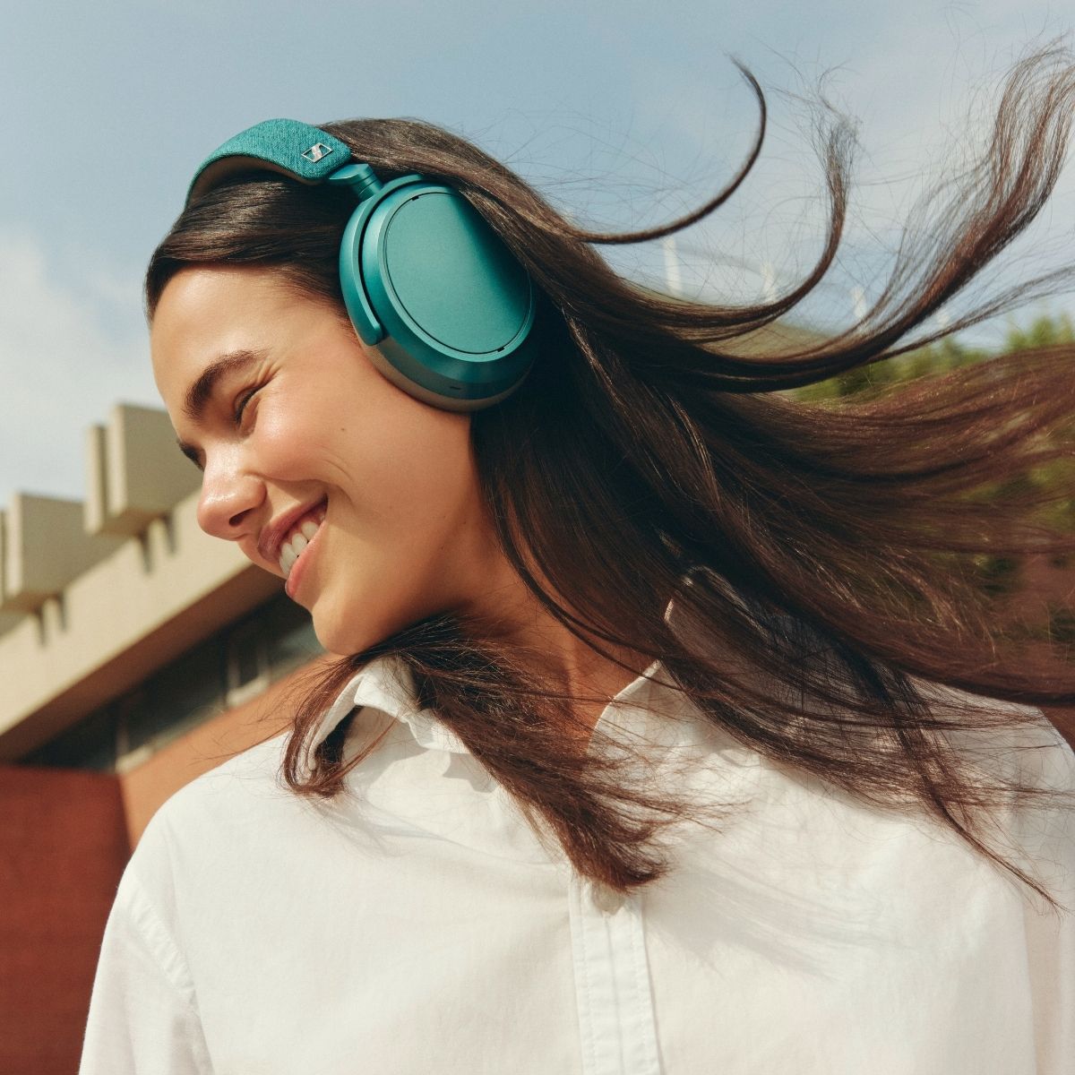 Sennheiser Momentum 4 Wireless Kulak Üstü Kulaklık - Kulak Üstü Kulaklık