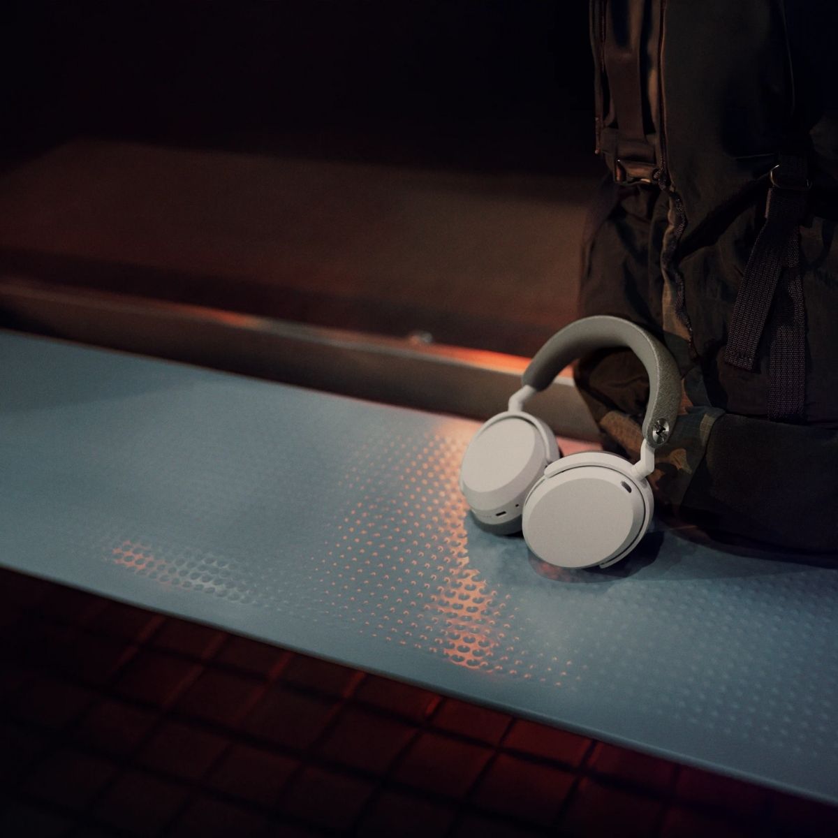 Sennheiser Momentum 5 Wireless Kulak Üstü Kulaklık - Kulak Üstü Kulaklık