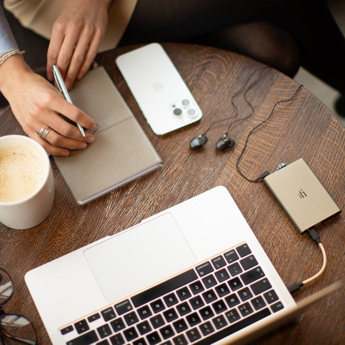 iFi Audio Hip DAC 3 Taşınabilir USB DAC & Kulaklık Amfisi