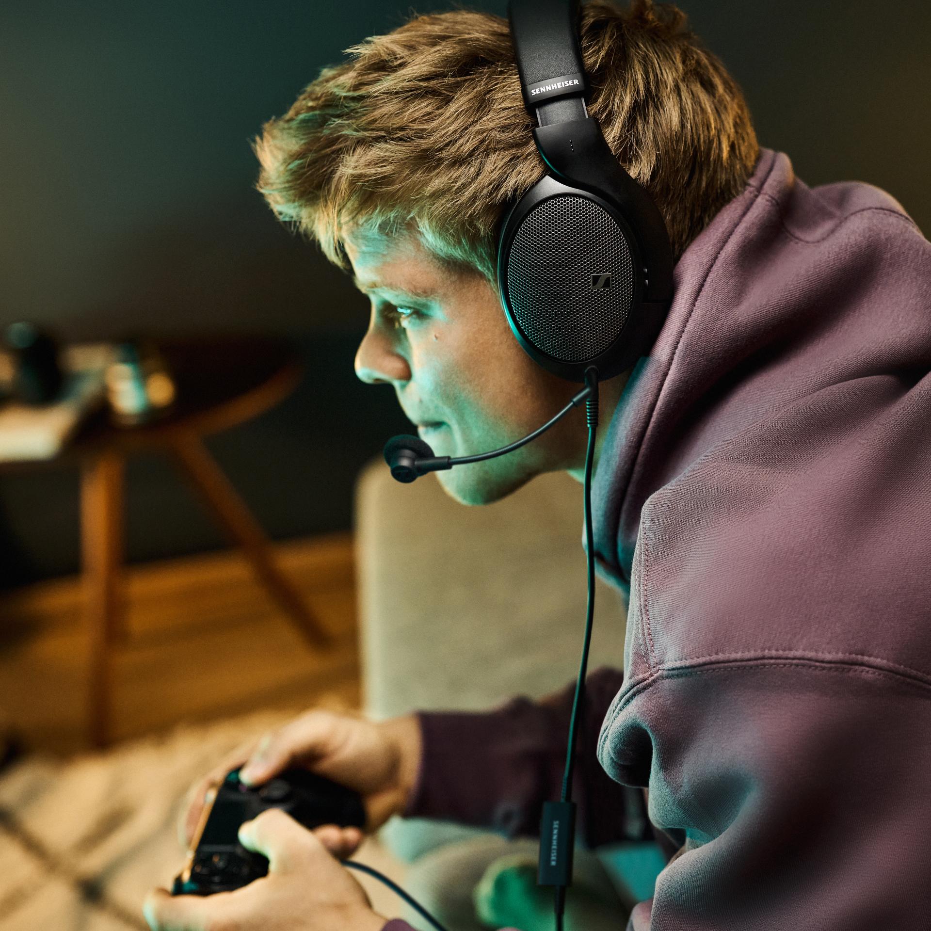 Sennheiser HD 550 Kulak Üstü Mikrofonlu Hi-Fi Oyuncu Kulaklığı