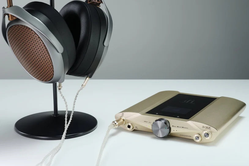 iFi Valkyrie Taşınabilir DAC & Kulaklık Amfisi